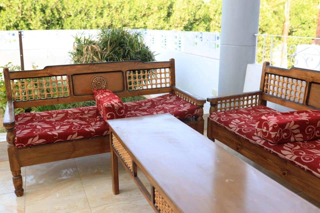 Happiness Guest House ลักซอร์ ภายนอก รูปภาพ