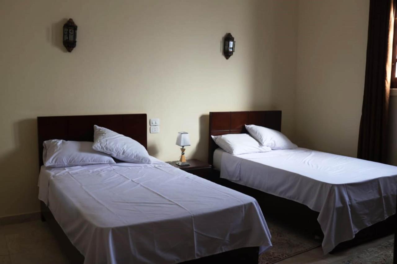 Happiness Guest House ลักซอร์ ภายนอก รูปภาพ