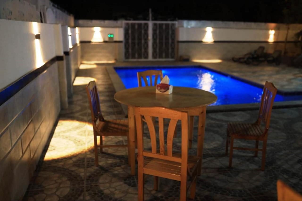 Happiness Guest House ลักซอร์ ภายนอก รูปภาพ